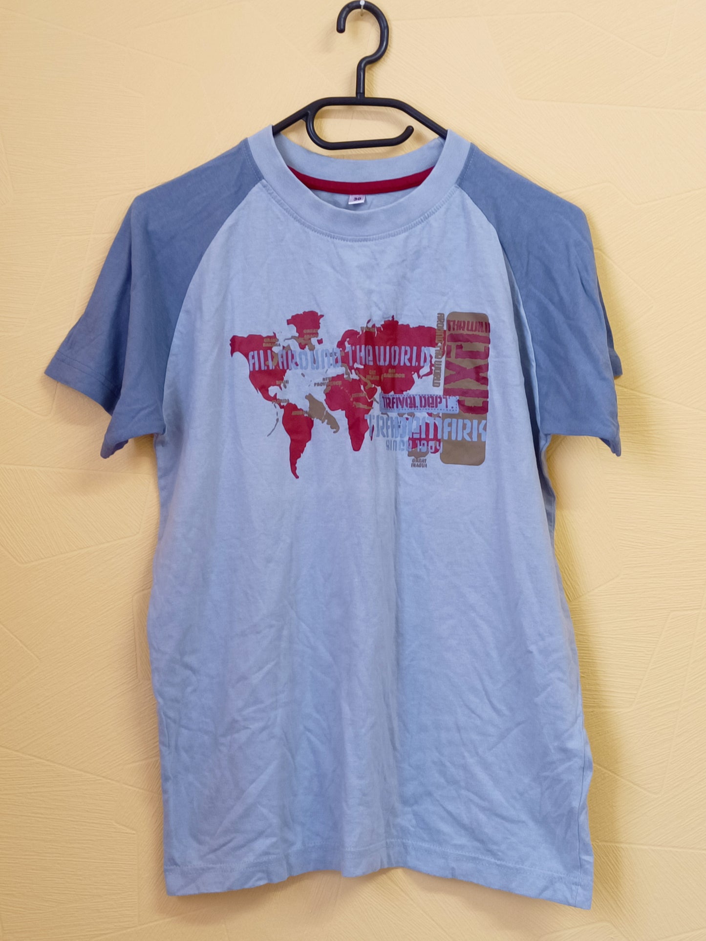 T-shirt bleu avec impression Taille 14 Ans