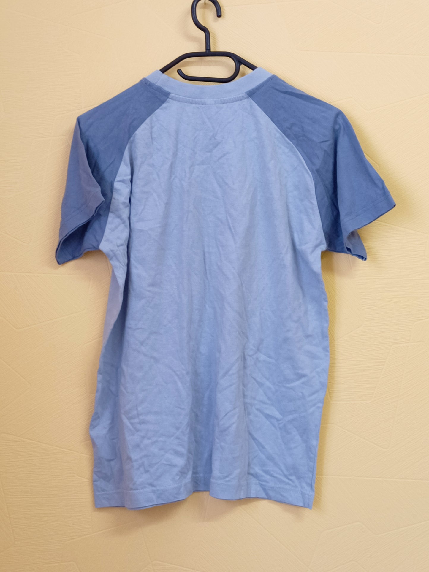 T-shirt bleu avec impression Taille 14 Ans