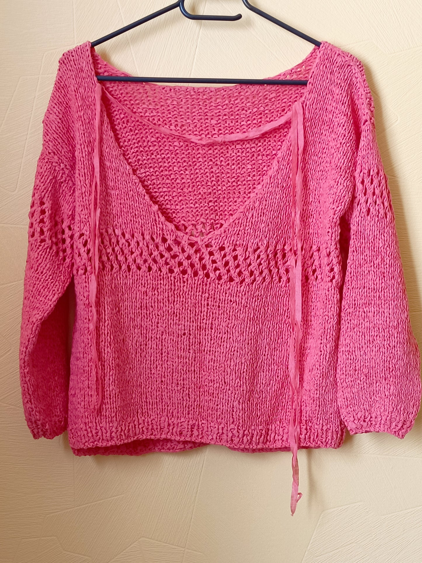 Pull en mailles ajourées manches 3/4 corail Taille M/L