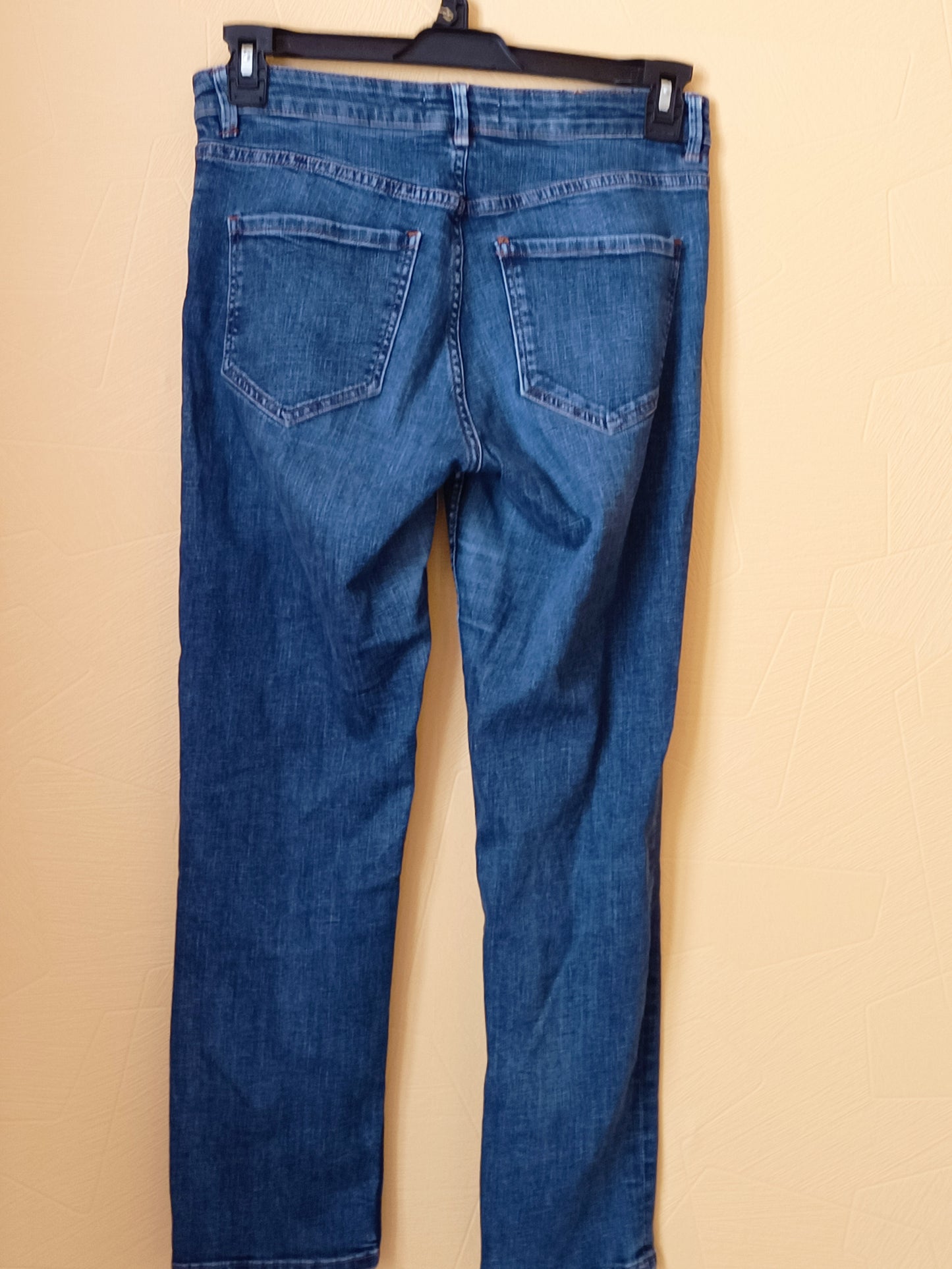 Jeans Mango bleu Taille 40