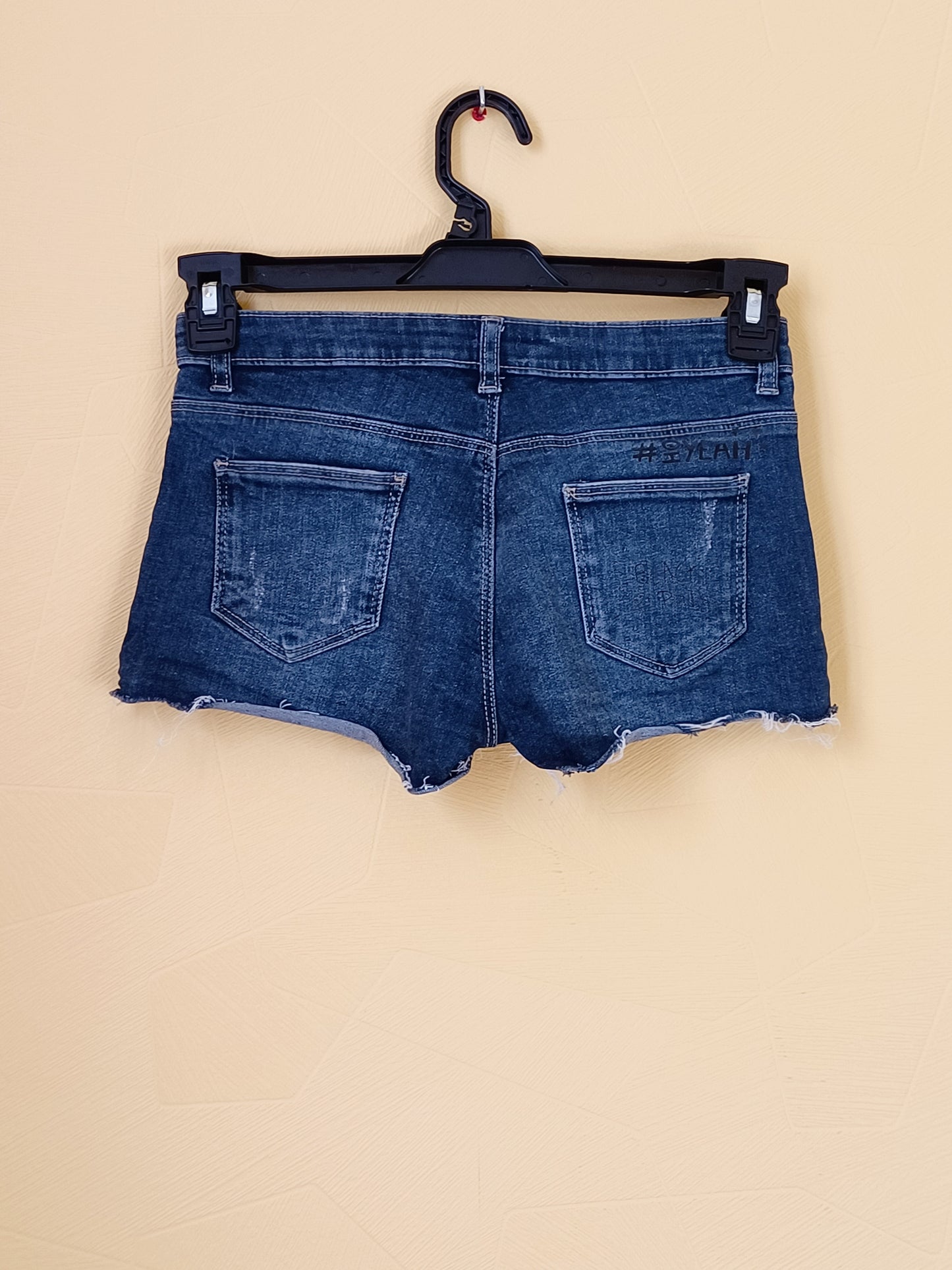 Short Kiabi bleu avec impression Taille 12 Ans