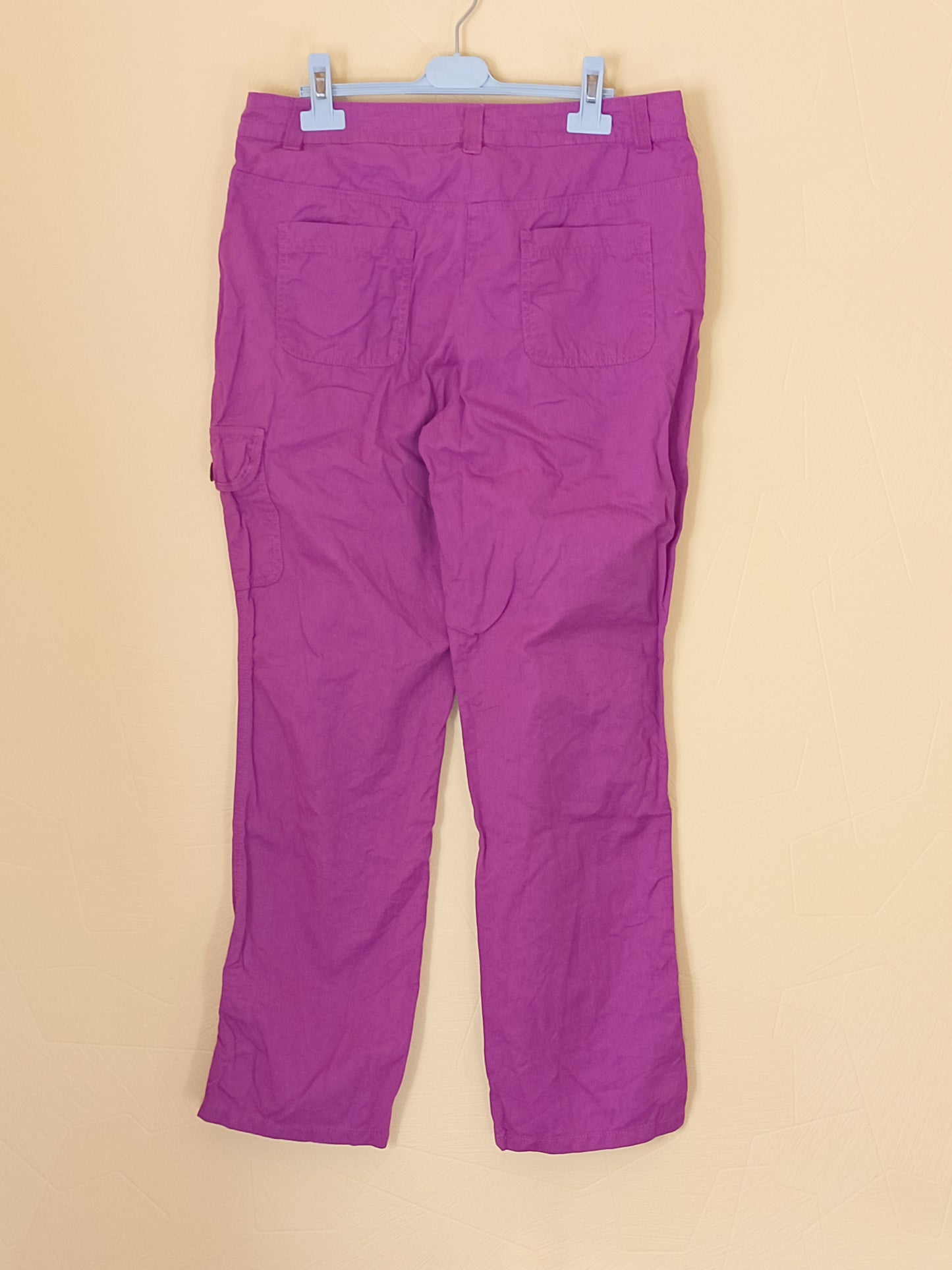 Pantalon fuchsia Taille 44