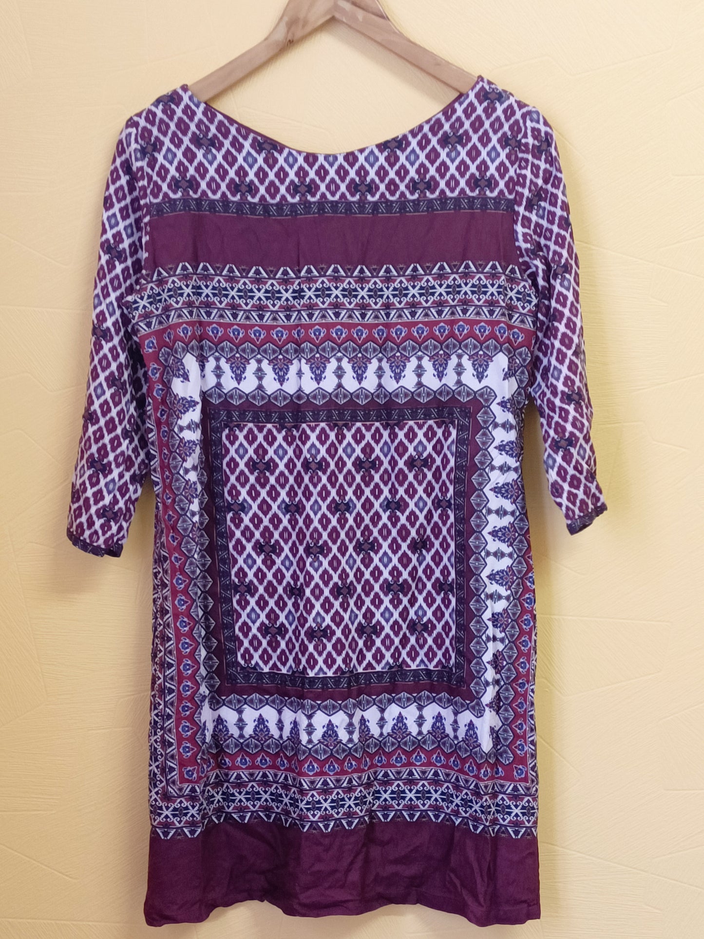 Robe Promod manches courtes bordeaux imprimé Taille 40