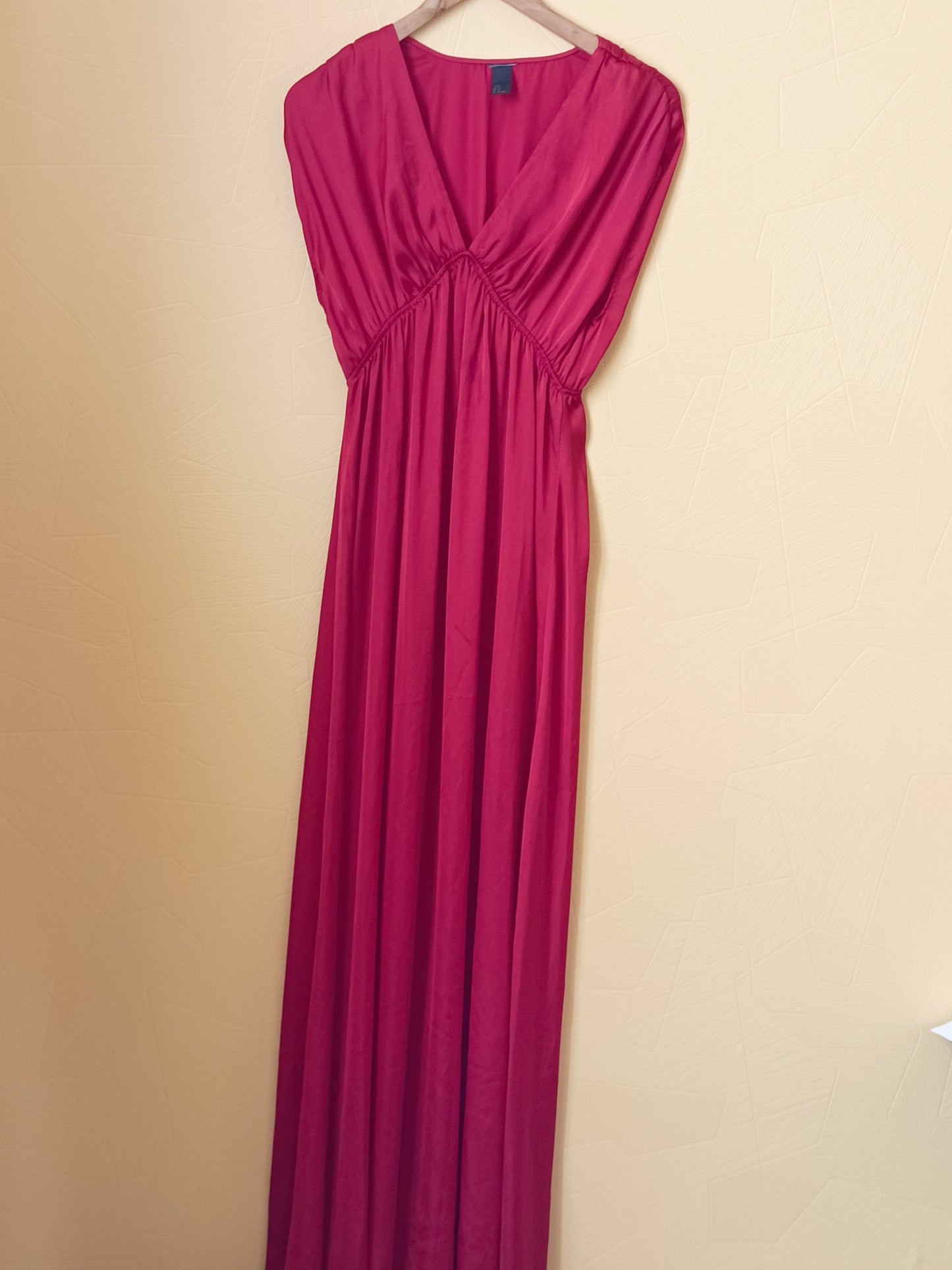 Robe longue H&M rouge satinée Taille 38