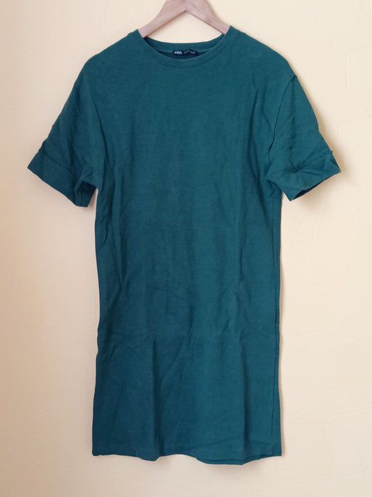 Robe t-shirt Zara verte Taille S