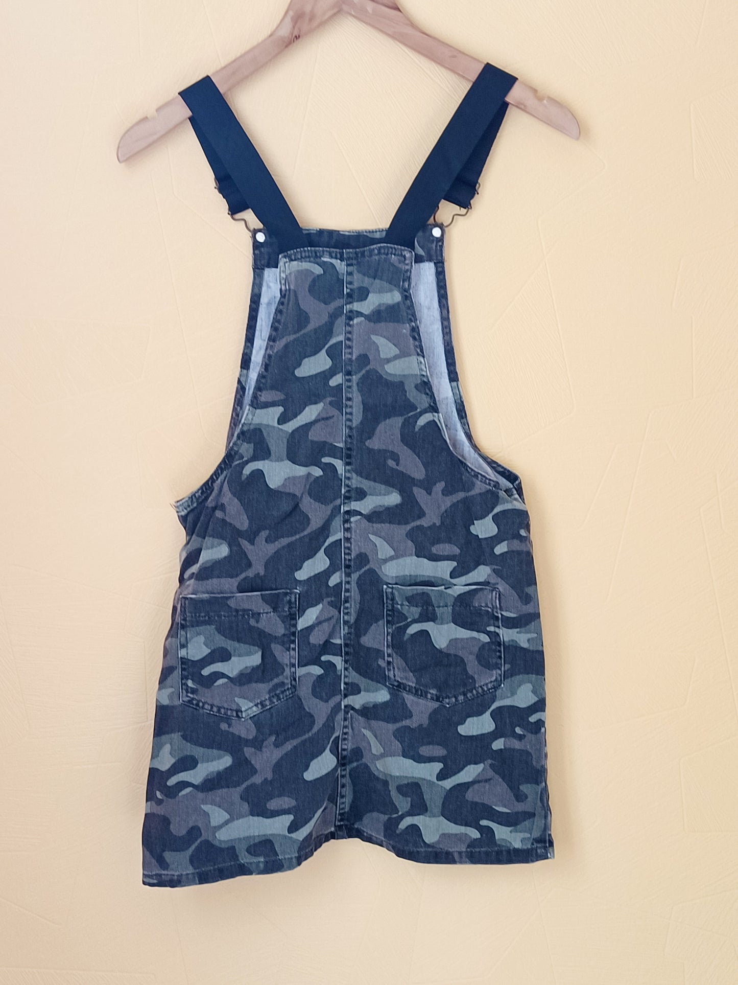 Robe à bretelles Kiabi imprimé militaire Taille 12 Ans