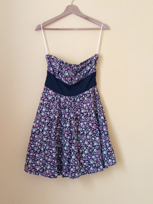 Robe bustier Millenium noire fleurie avec nœud dans le dos Taille M