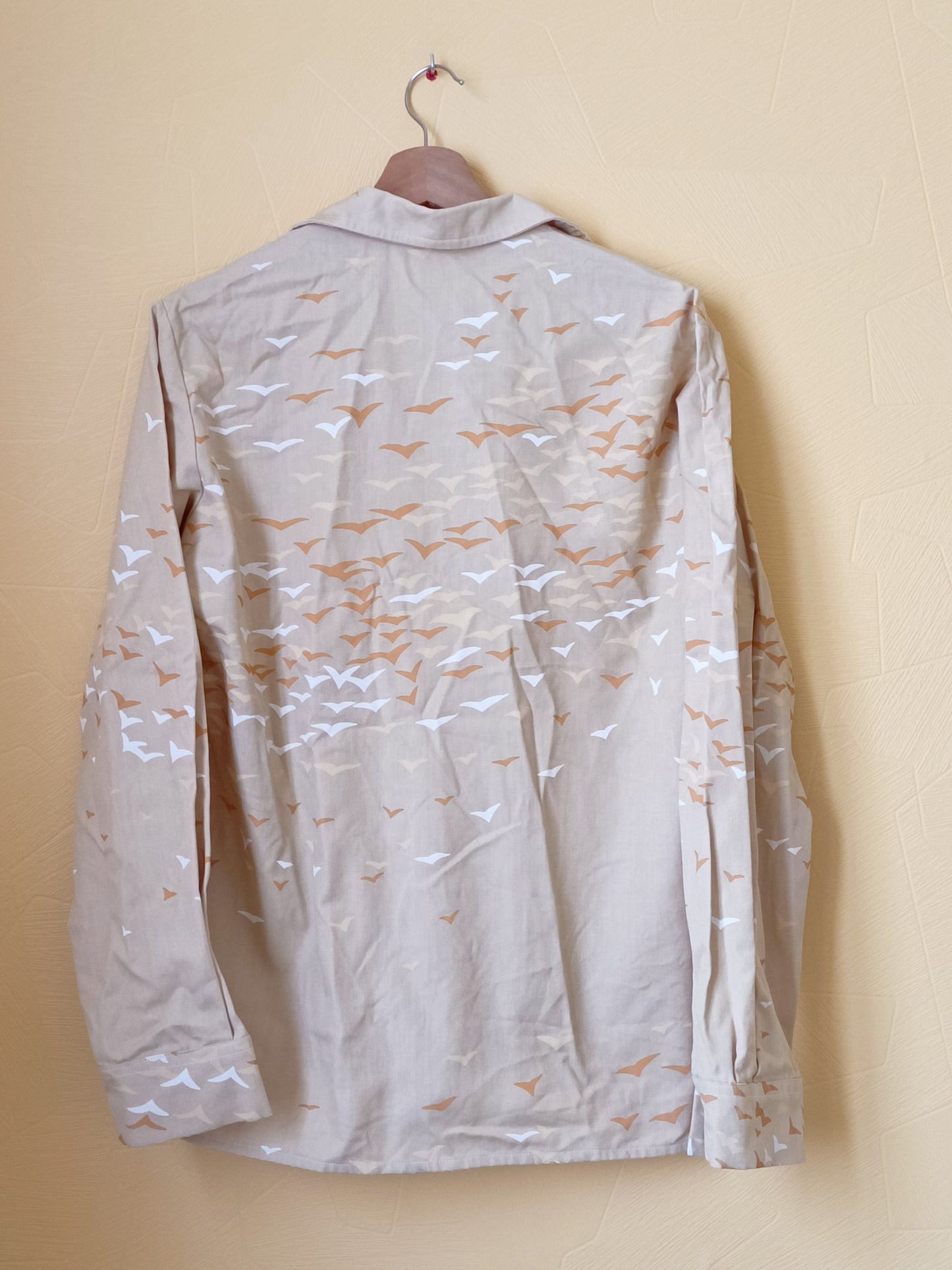 Chemise manches longues Kendix beige à motifs Taille M