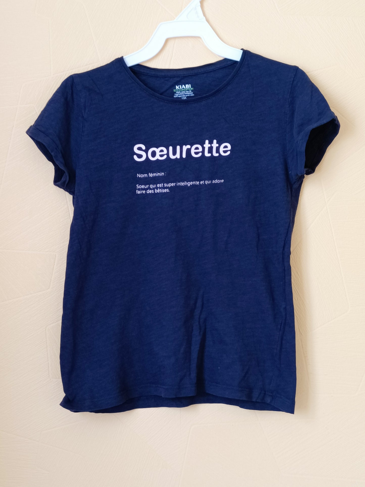 T-shirt Kiabi bleu marine avec impression Taille 10 Ans
