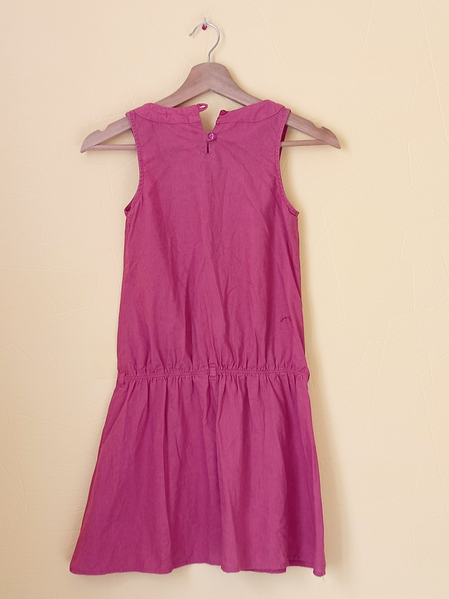 Robe sans manche Gémo rouge Taille 10 Ans