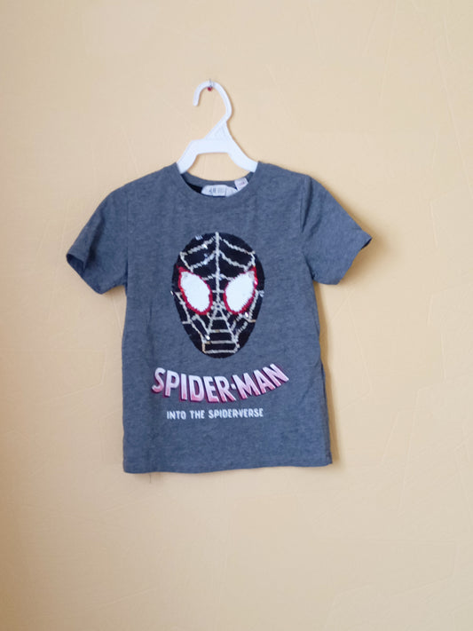 T-shirt H&M Marvel gris avec sequins Spiderman Taille 6/8 Ans