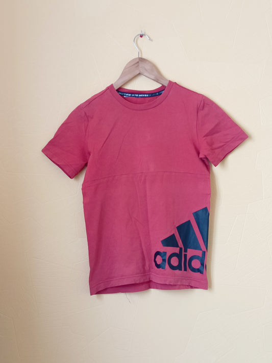 T-shirt Adidas rouge avec impression Taille 10 Ans