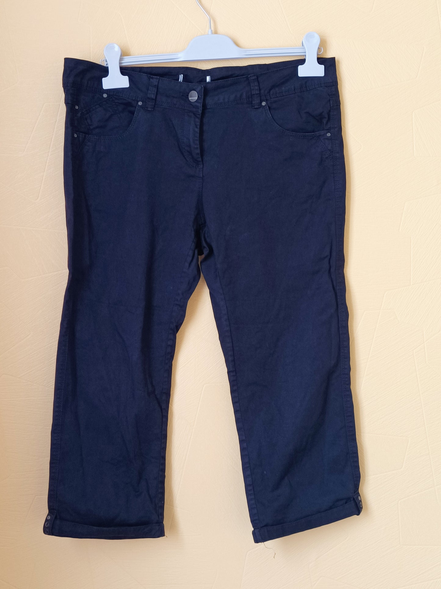 Pantacourt Promod noir Taille 42