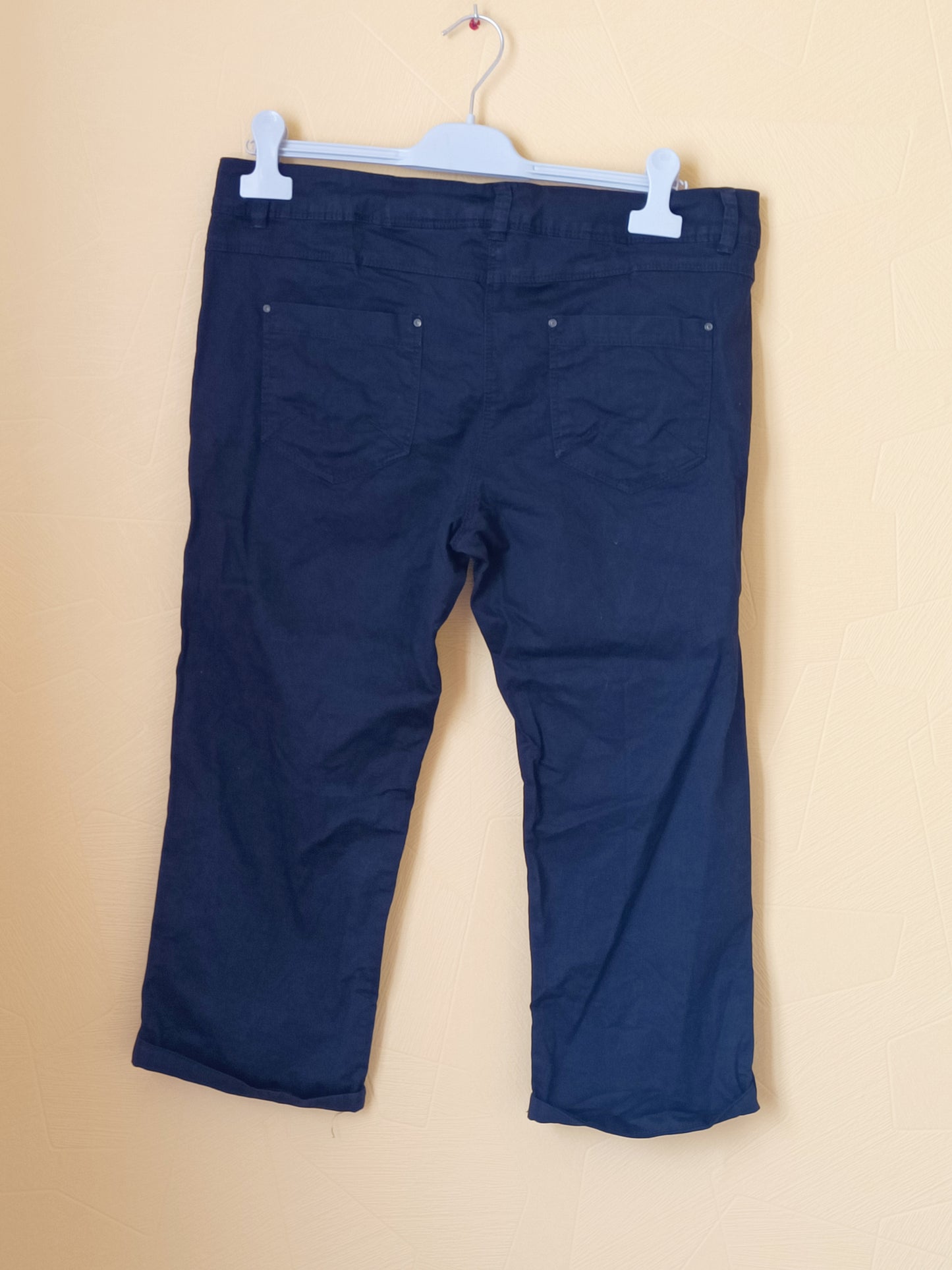 Pantacourt Promod noir Taille 42