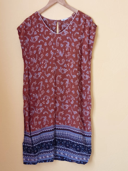 Robe manches courtes Gémo imprimée Taille 44