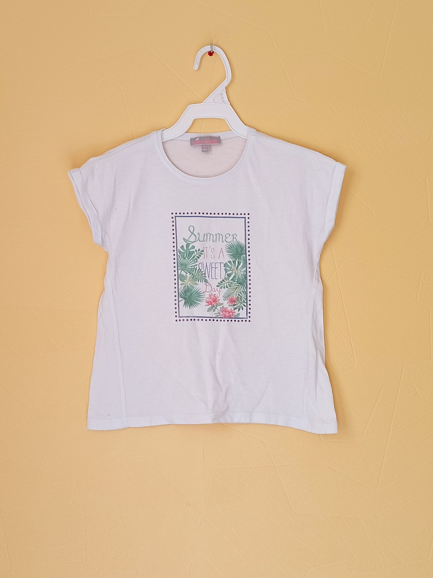 T-shirt Lisa Rose blanc avec impression Taille 8 Ans