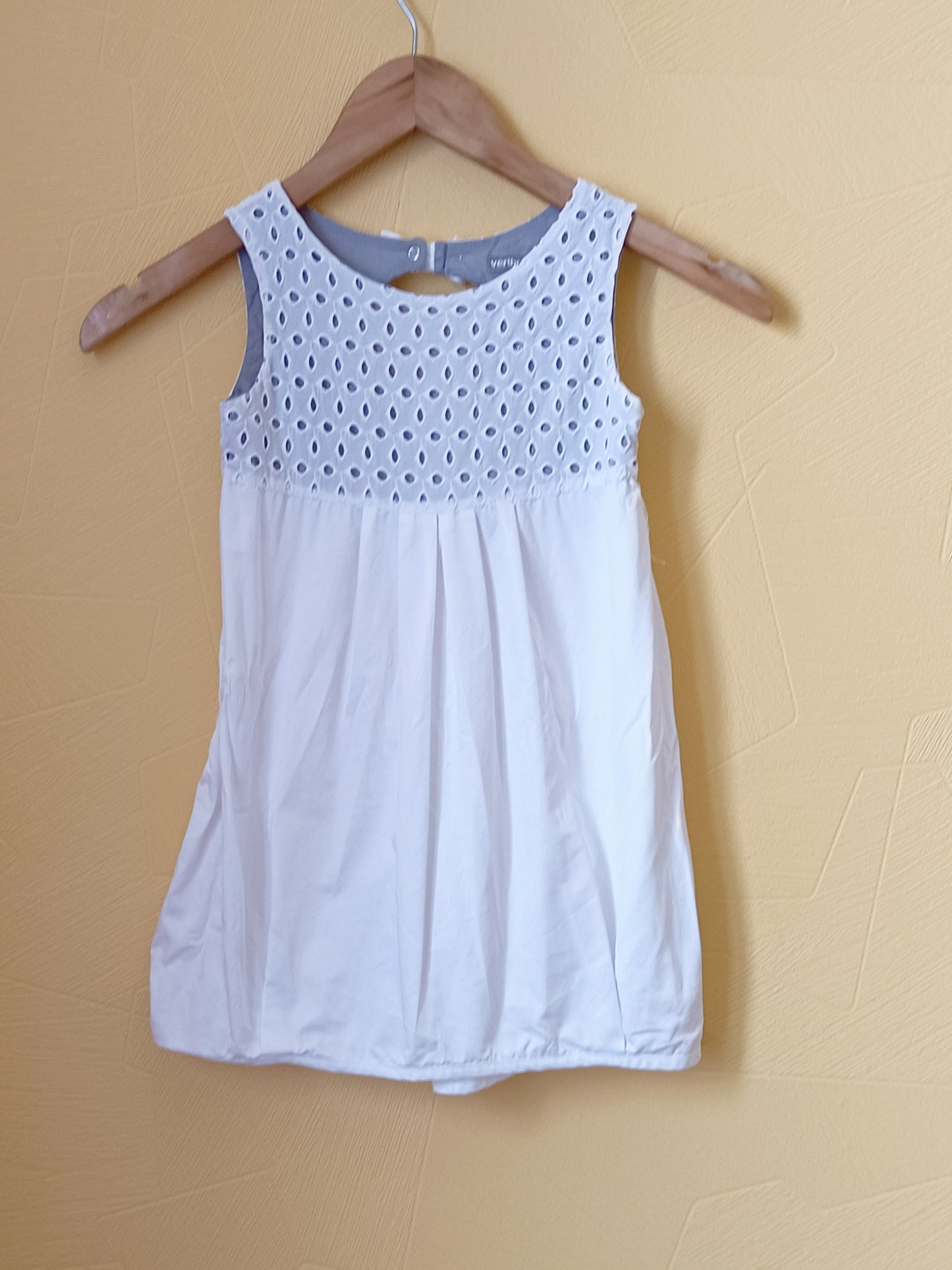 Robe sans manche Vertbaudet  blanche et grise Taille 6 Ans
