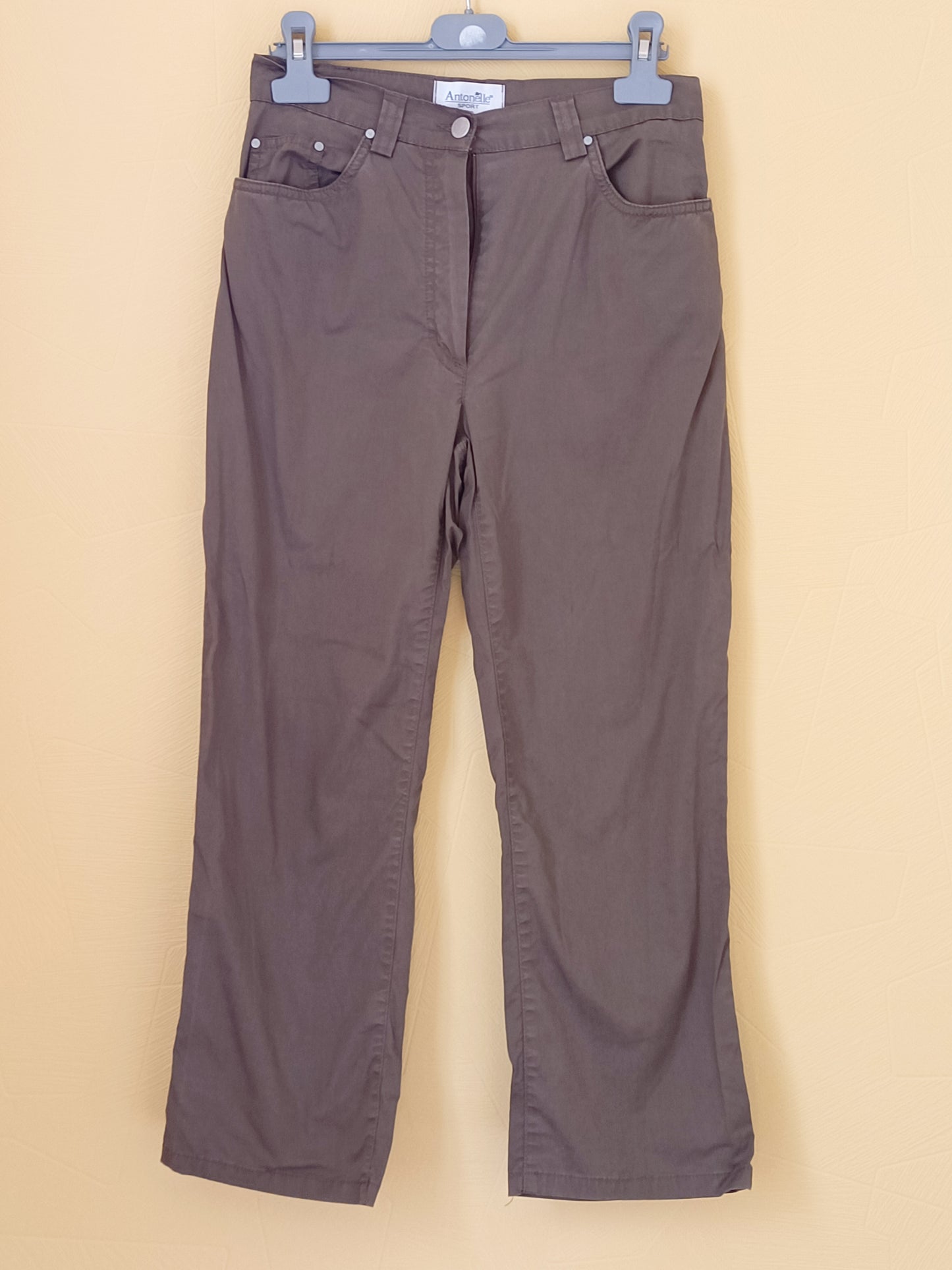 Pantacourt Antonelle Sport marron Taille 36