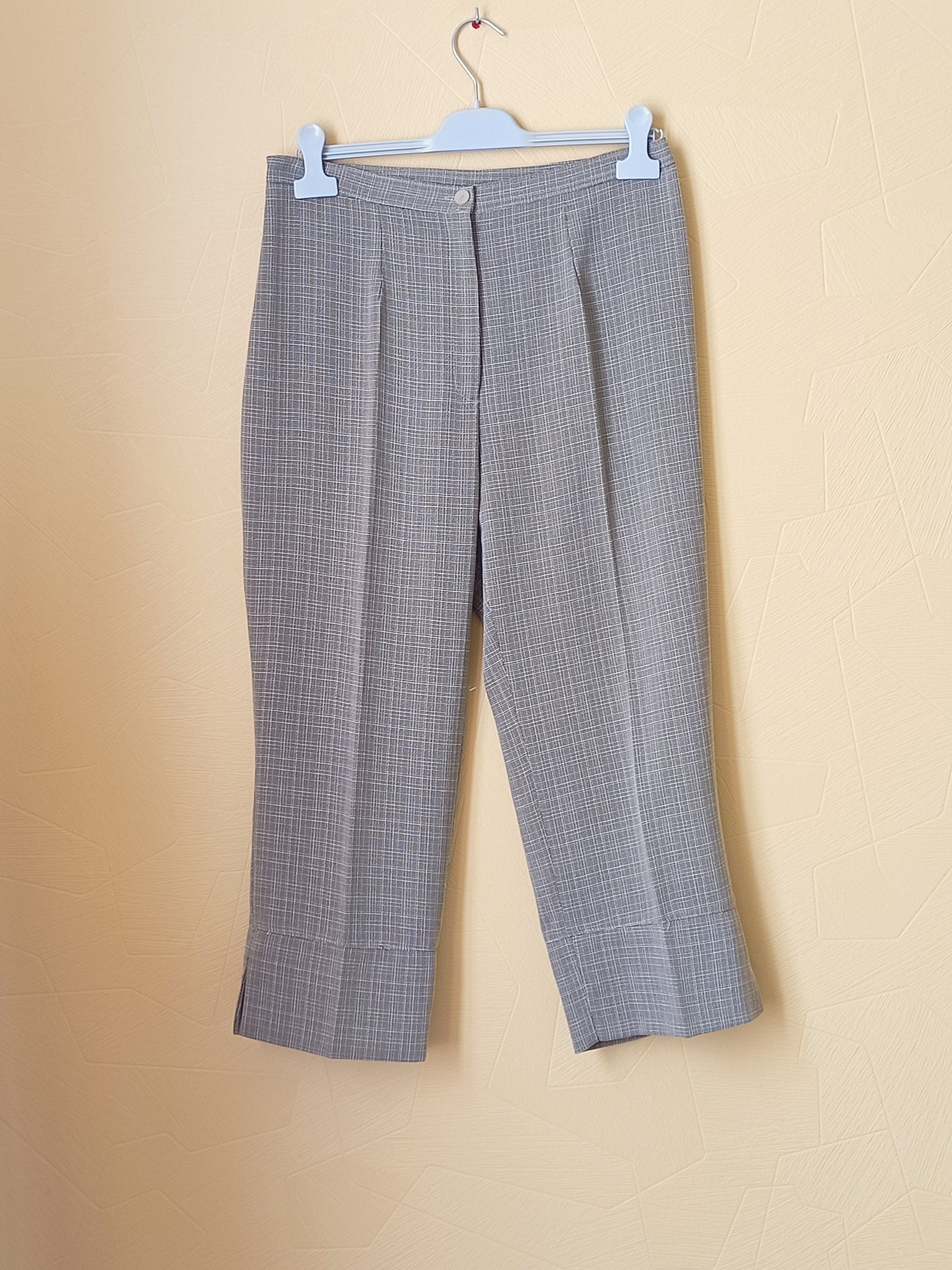 Pantacourt Entre Nous beige rayé Taille 42