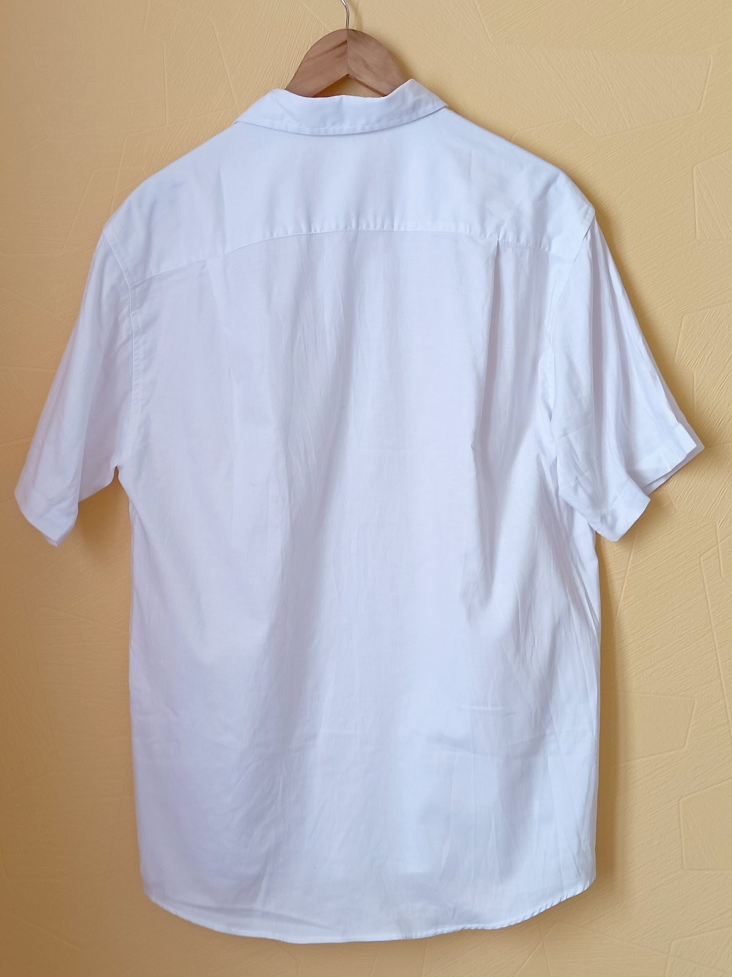 Chemise manches courtes blanche Taille 41/42 (L)