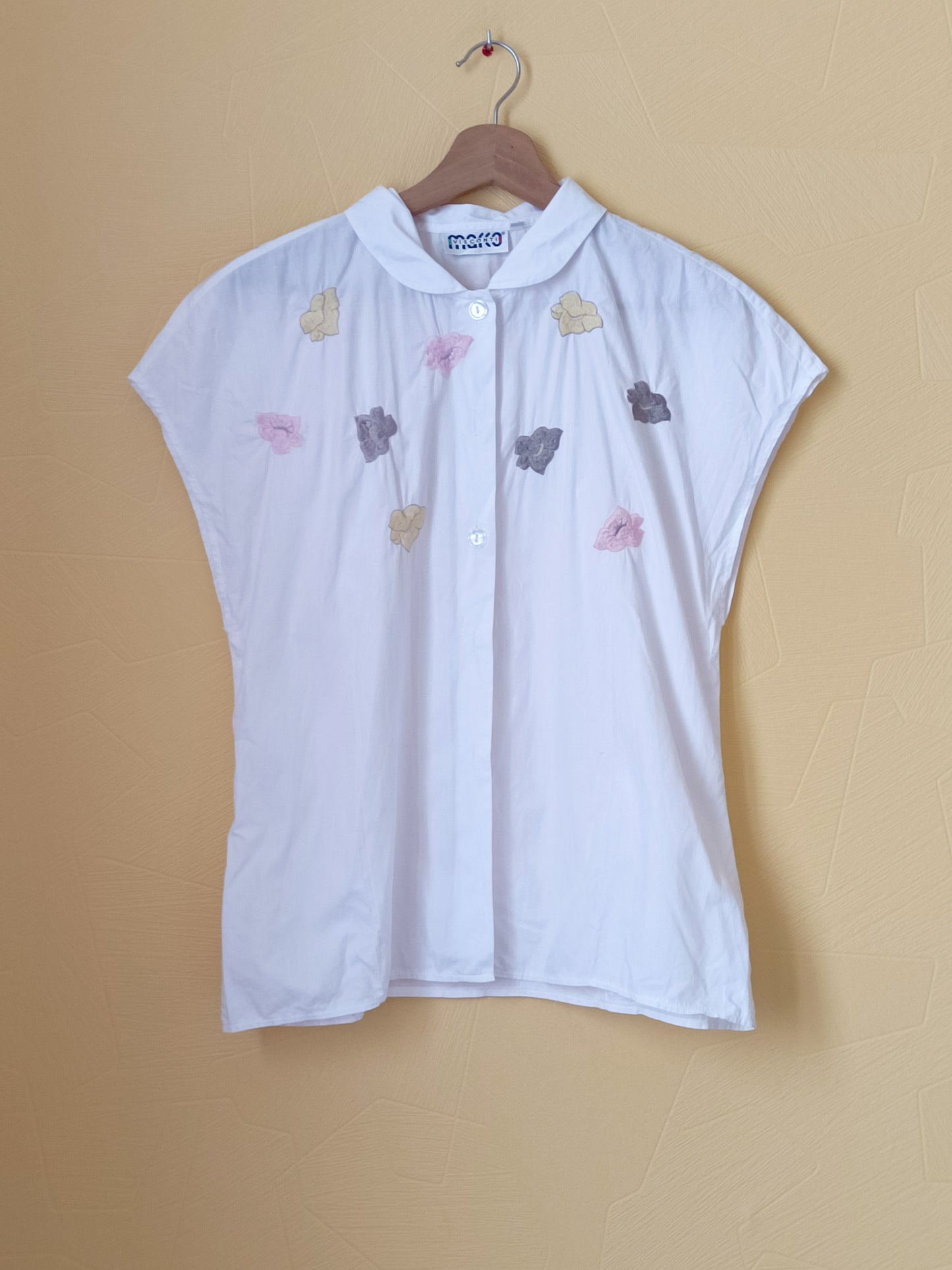 Chemise sans manche Macco Visconti blanche avec fleurs brodées Taille 40