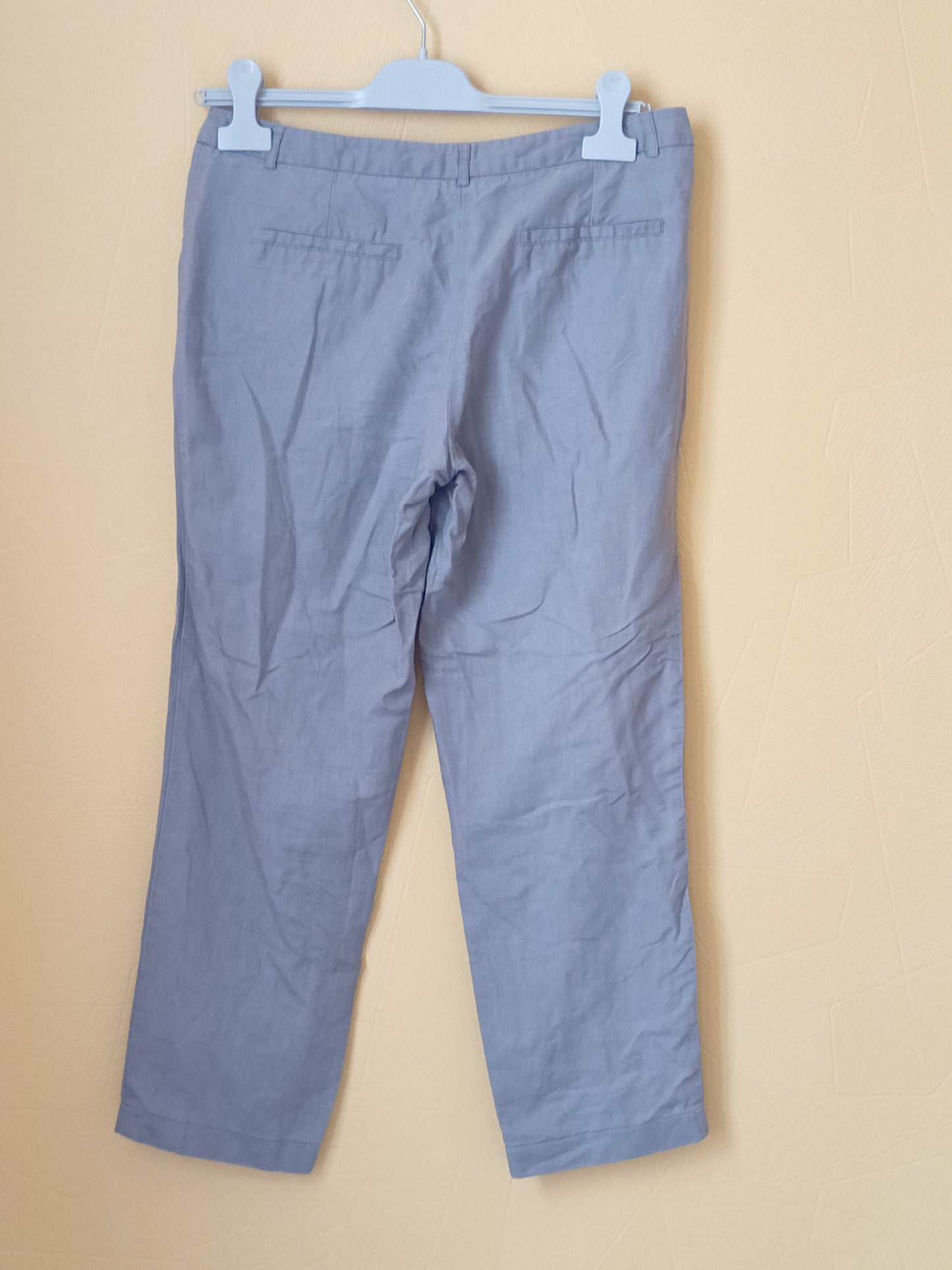 Pantacourt léger beige foncé Taille 38