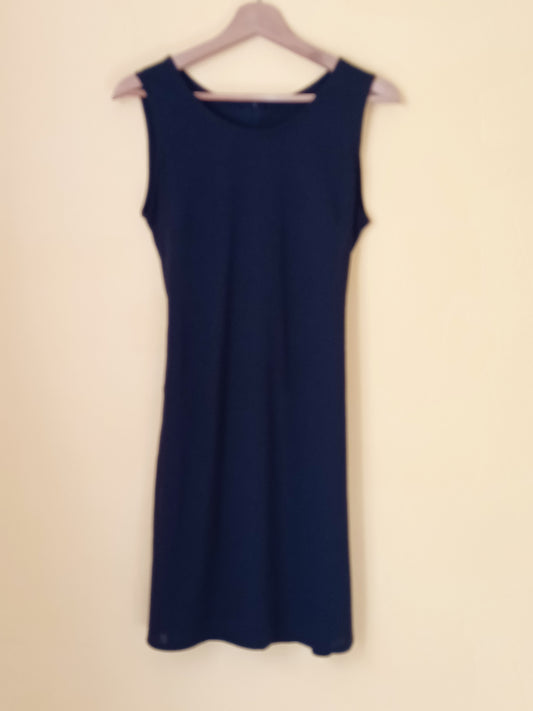 Robe sans manches noire Taille M