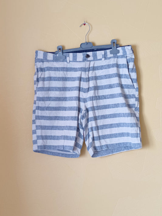 Short Cedar Wood State rayé bleu et blanc Taille 44