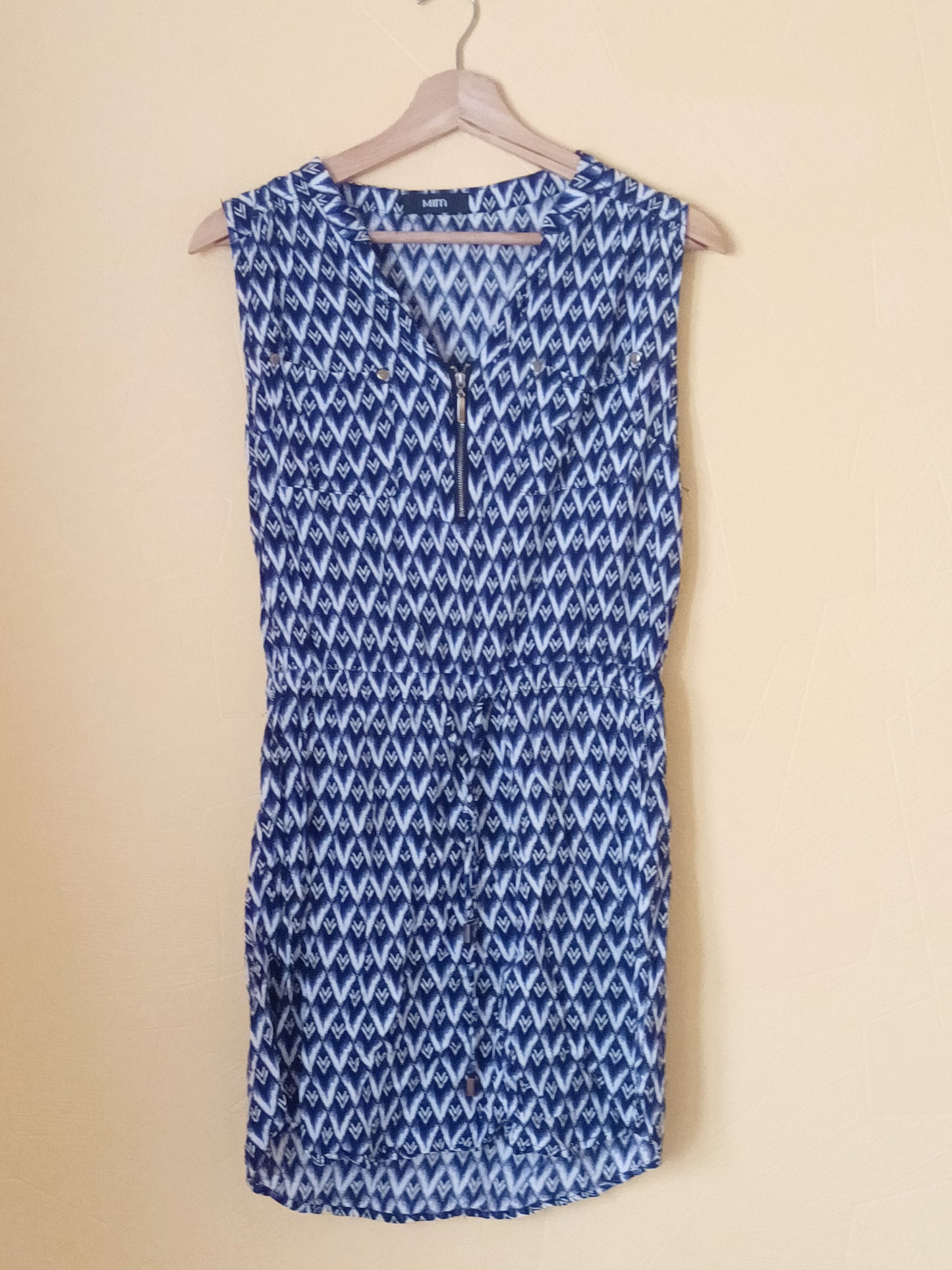 Robe sans manches Mim à motifs Taille 38