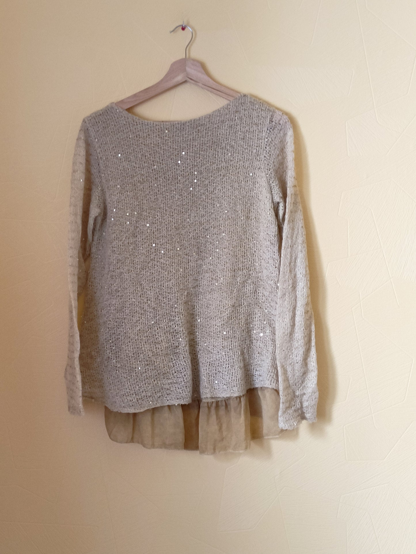 Pull fin avec volant ocre Taille M