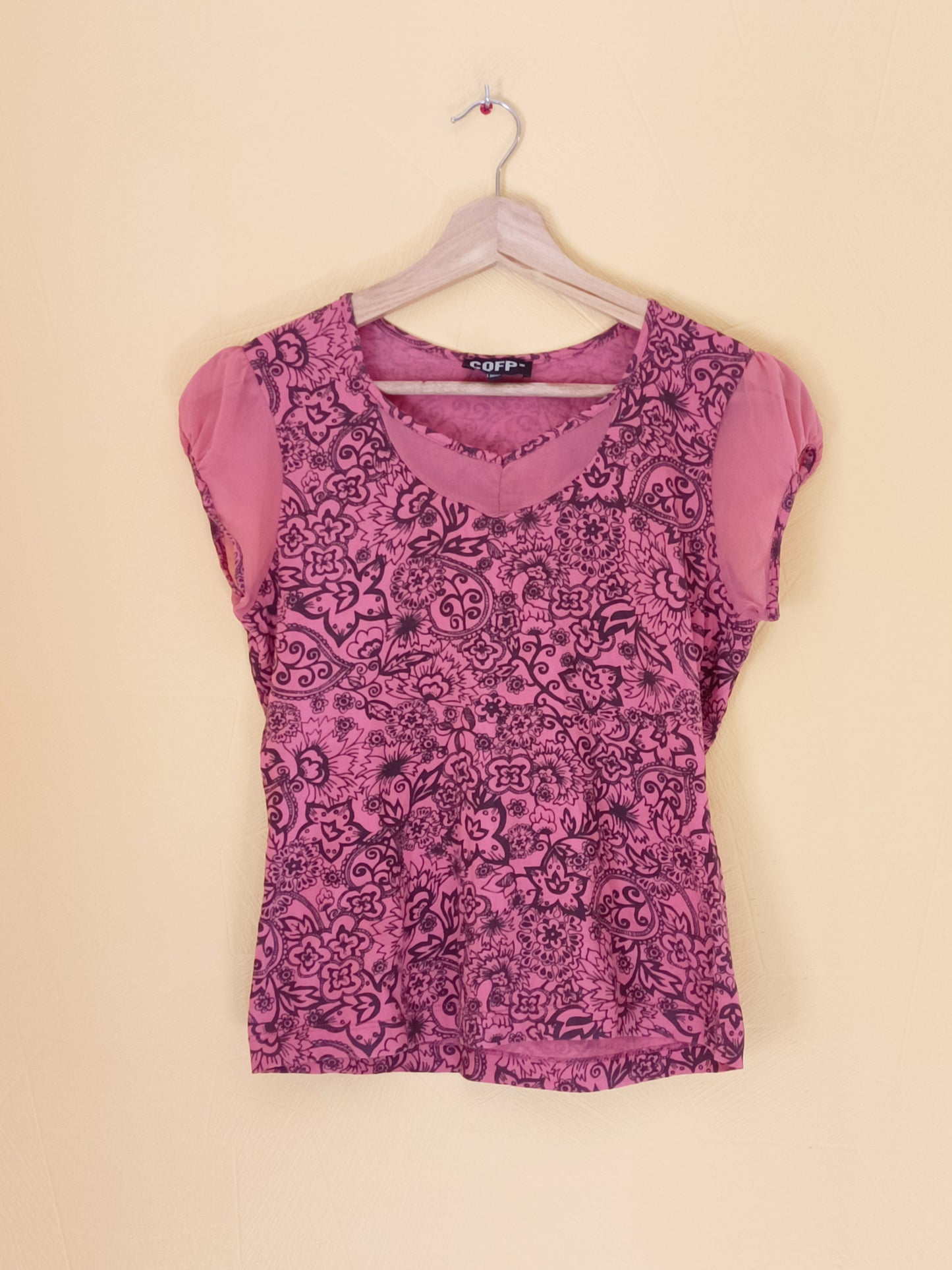 T-shirt CQFP* rose à motifs Taille S