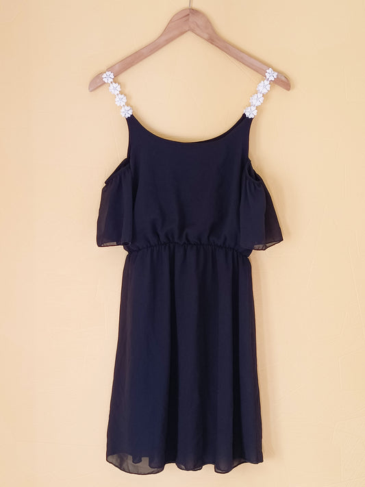 Robe noire à bretelles fleuries Taille S