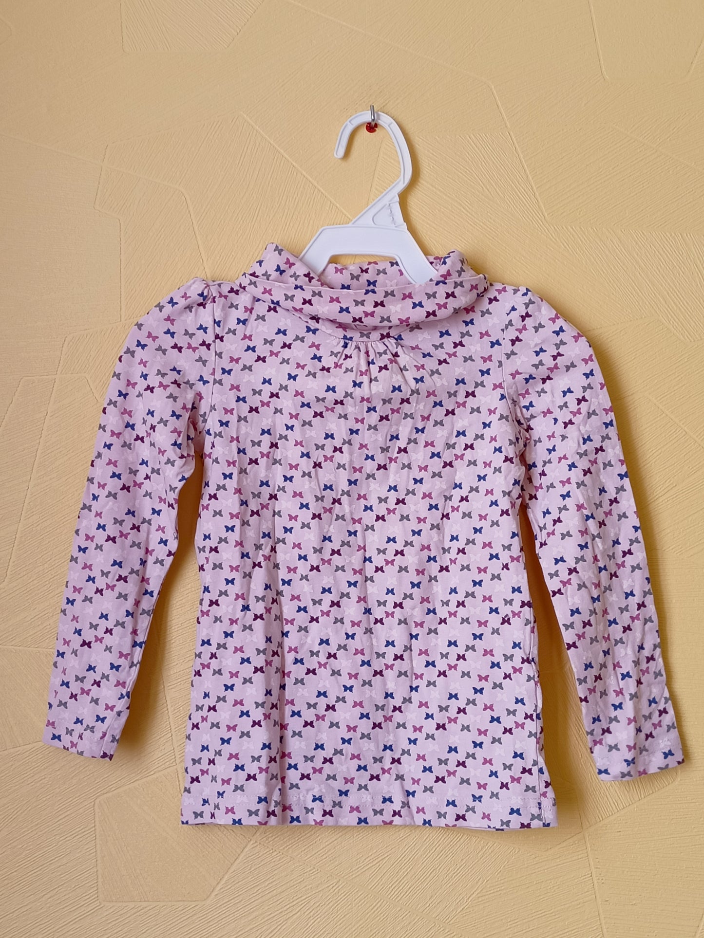 Sous pull Poco Piano rose à motifs papillons Taille 3/4 Ans