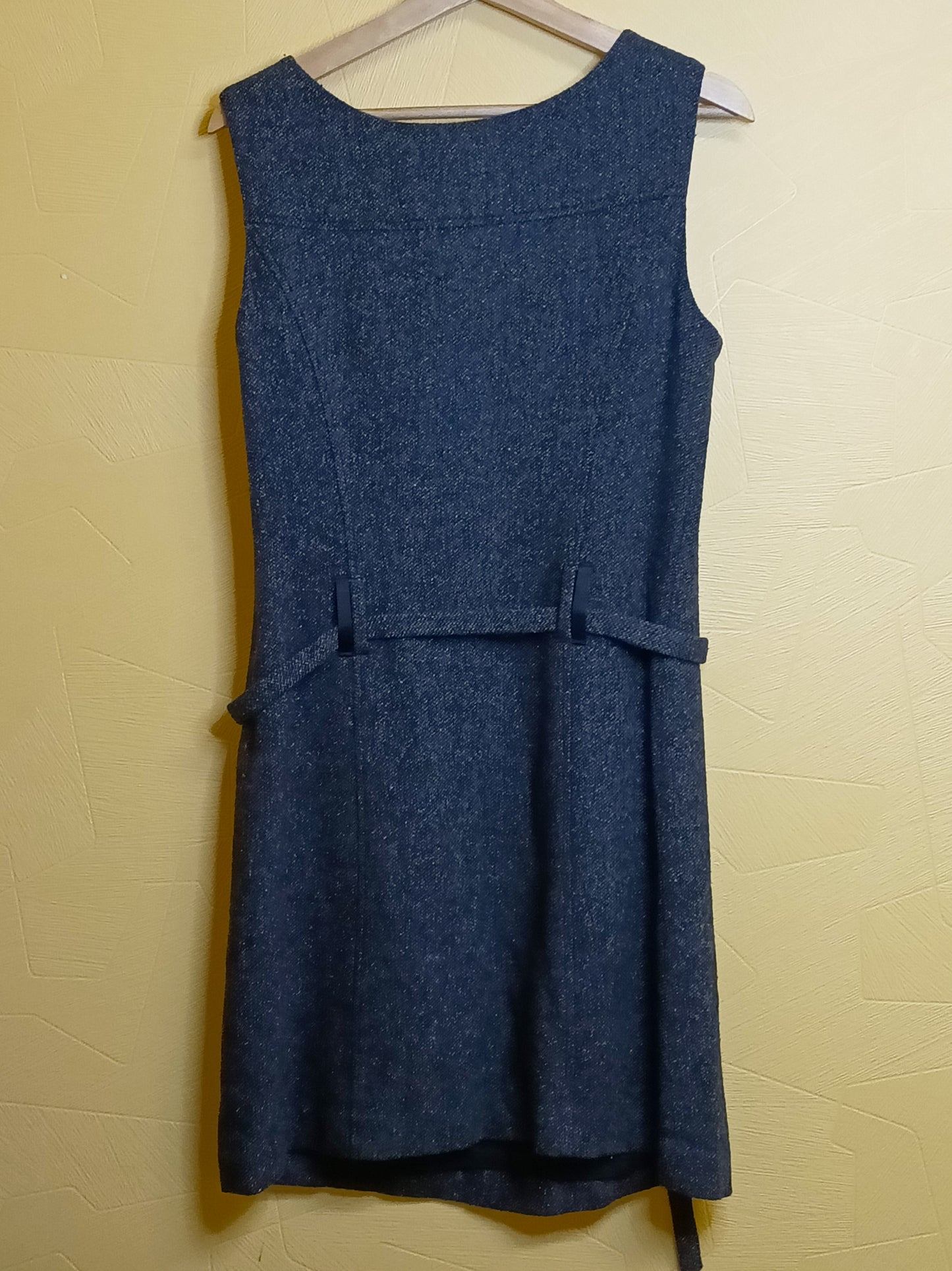 Robe d'hiver sans manche Esprit grise chinée avec ceinture Taille 40