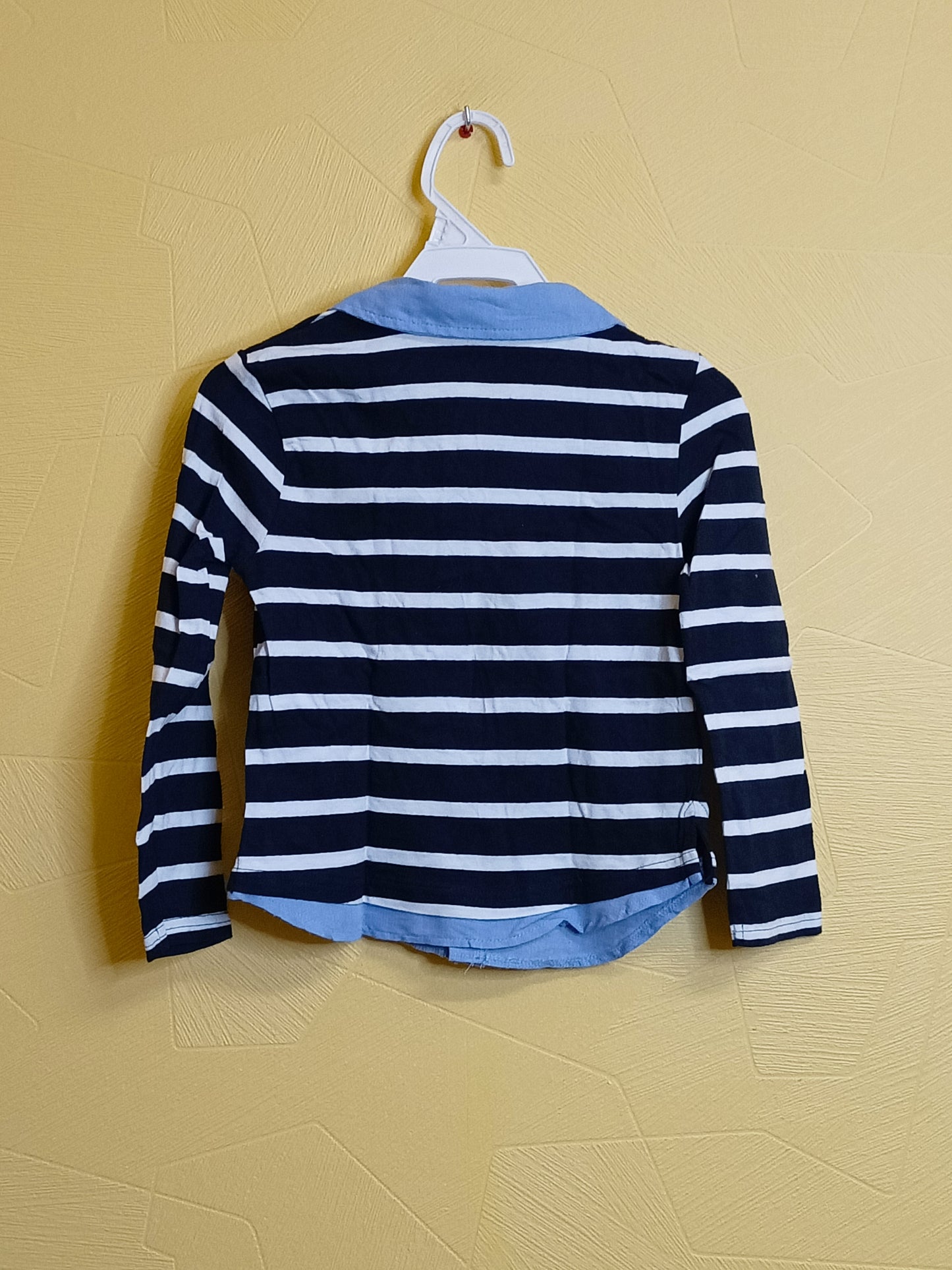 Polo manches longues Kiabi rayé bleu marine et blanc Taille 5 Ans