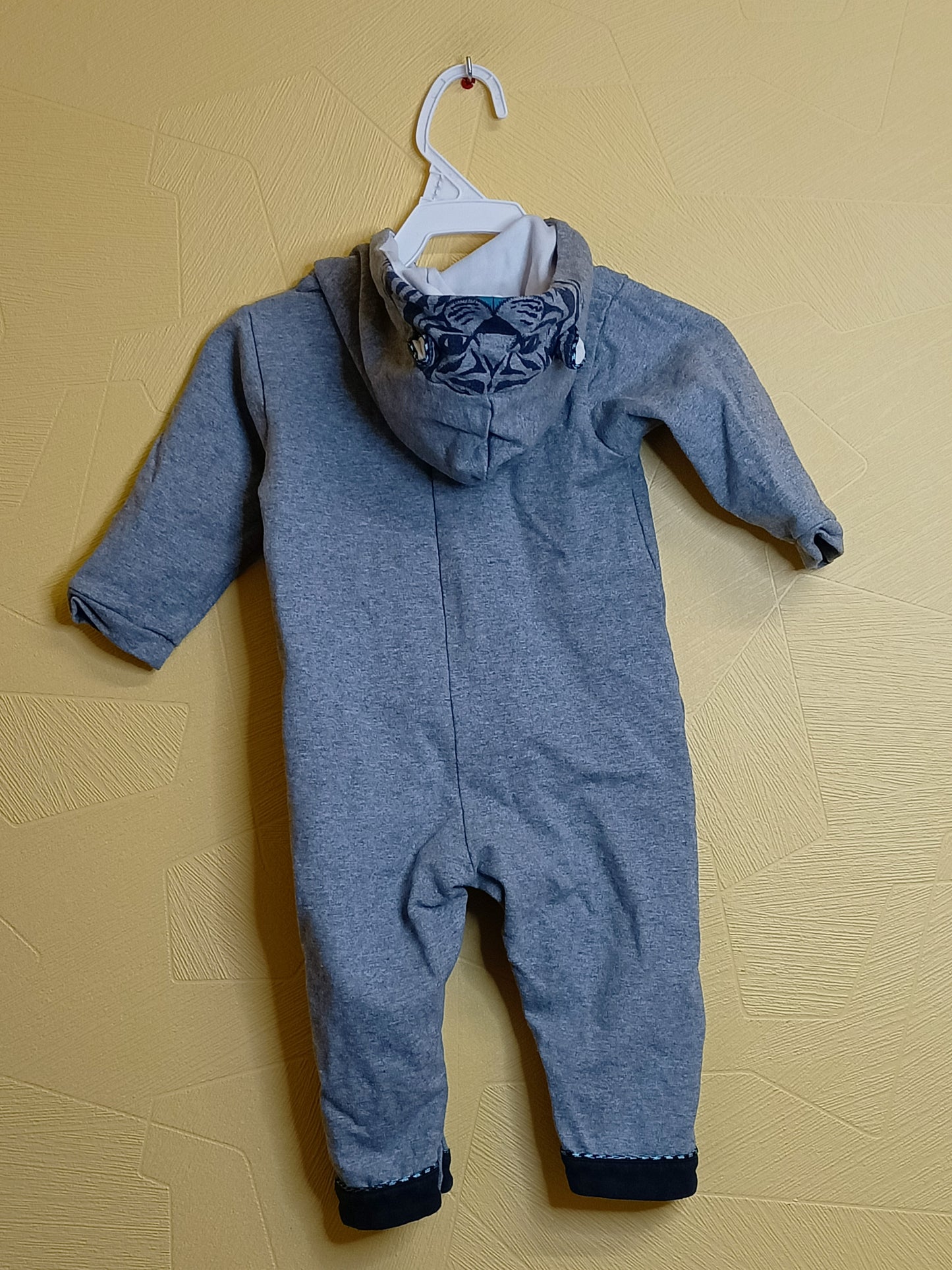 Surpyjama Little Marc Jacobs à capuche gris Taille 12 Mois