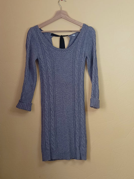 Robe pull manches longues marron clair avec nœud dans le dos Taille S