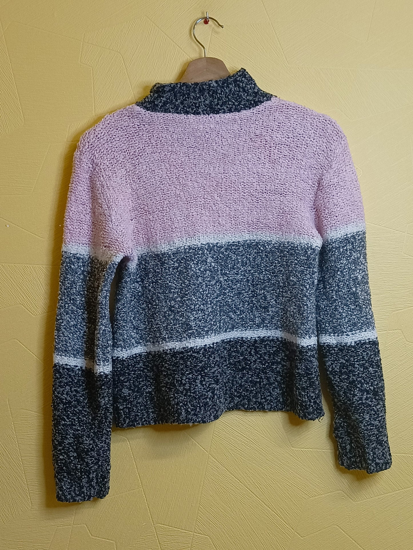 Pull en mailles rose, gris et blanc Taille 12 Ans