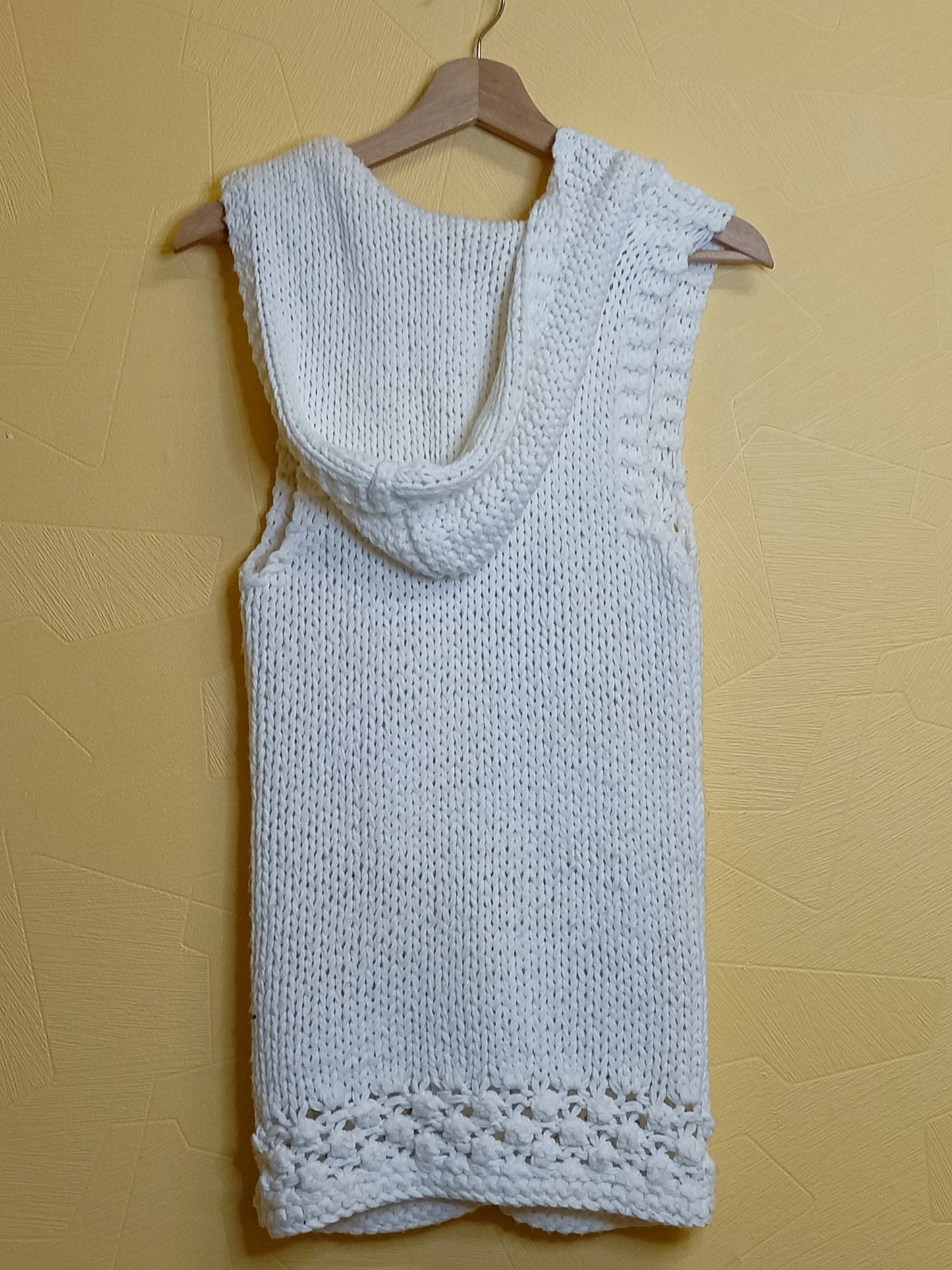 Gilet grosses mailles sans manche avec capuche Lumineux blanc cassé Taille S/M