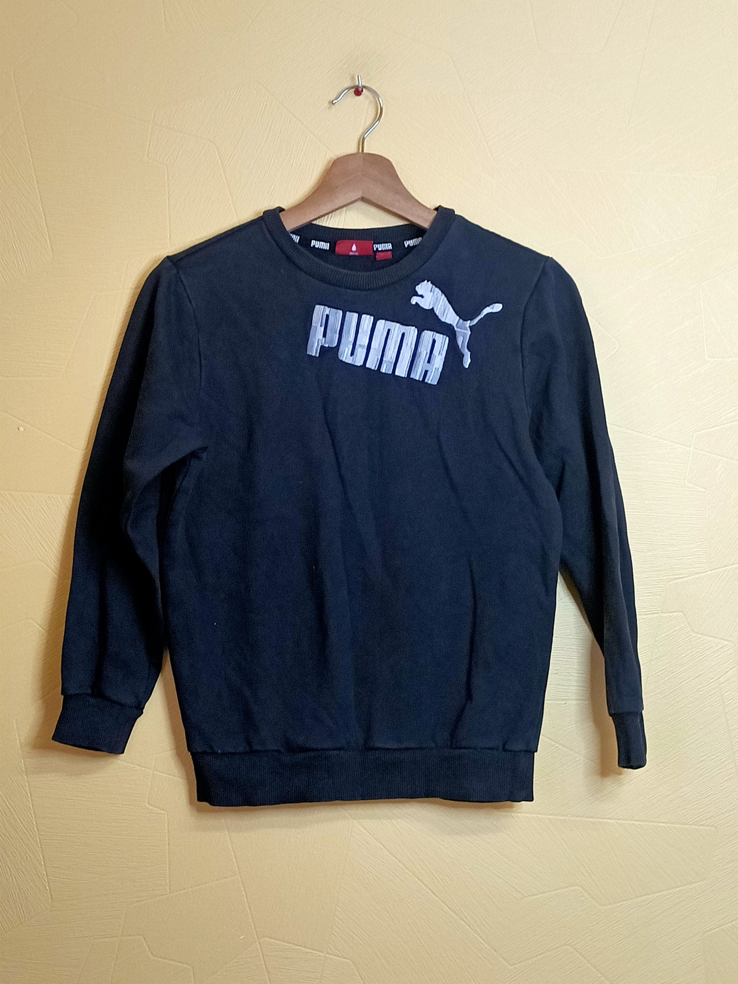 Sweat Puma noir avec impression Taille 10 Ans