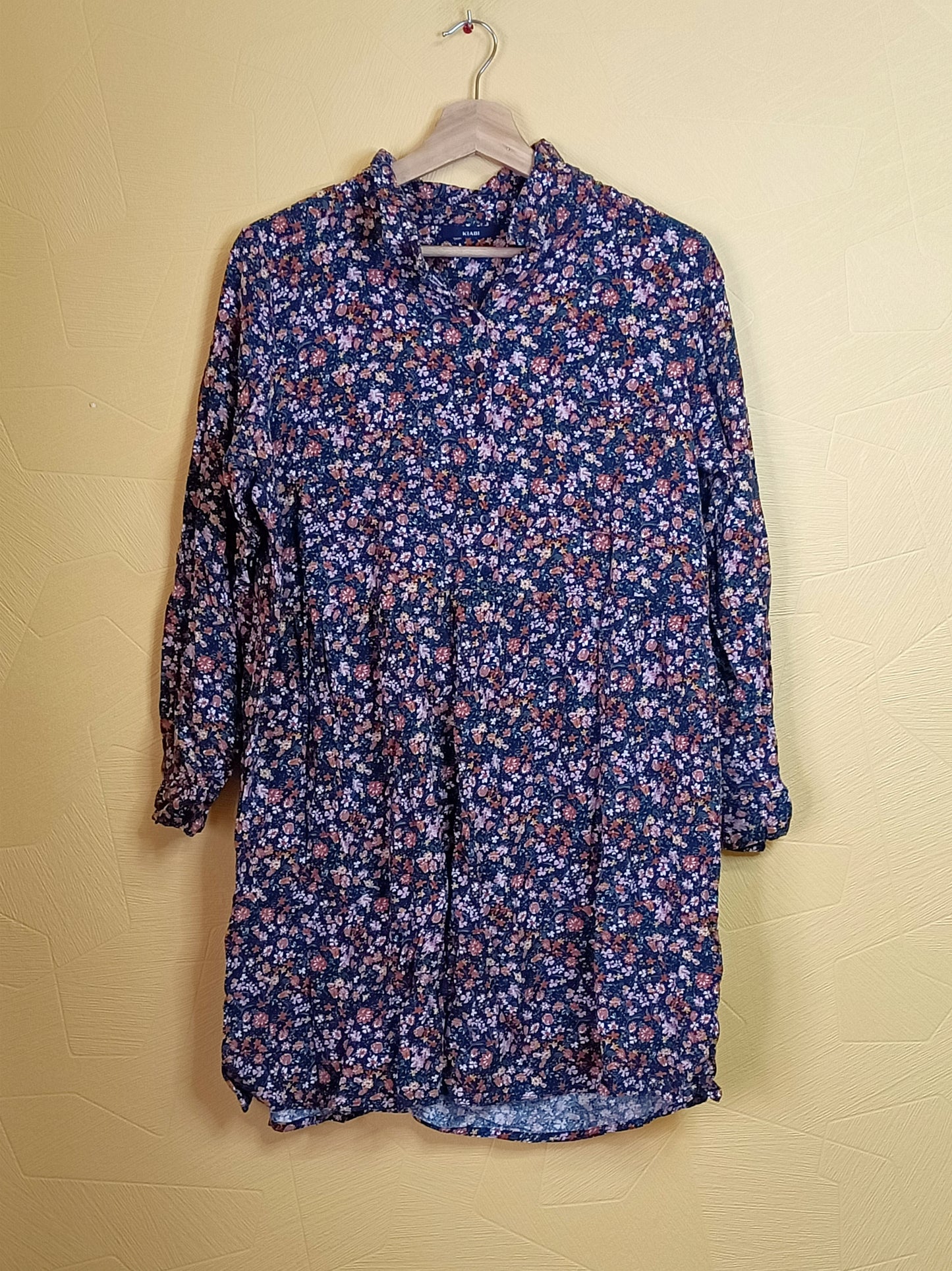 Robe manches longues Kiabi fleurie Taille 44