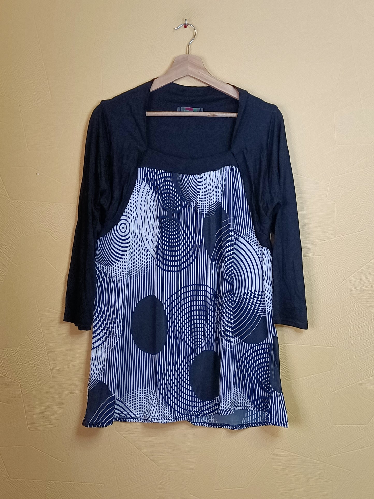 Tunique Carnaby manches 3/4 noire et blanche à motifs Taille XL