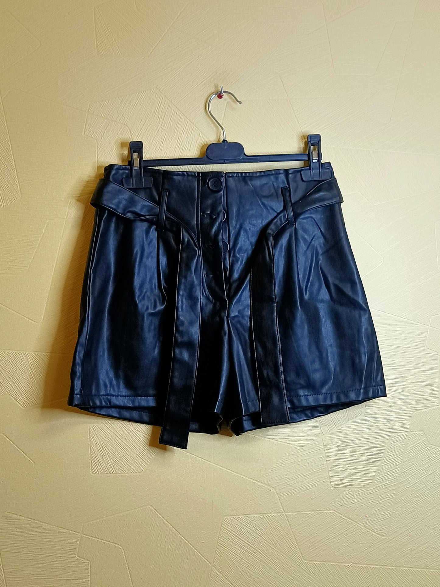 Short en similicuir Jennyfer noir Taille 36