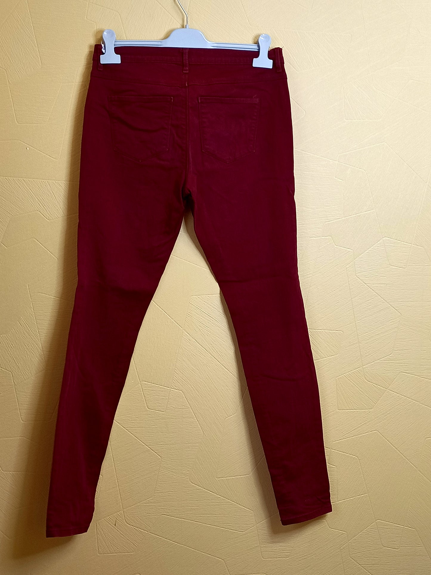 Jeans Only rouge foncé Taille 42