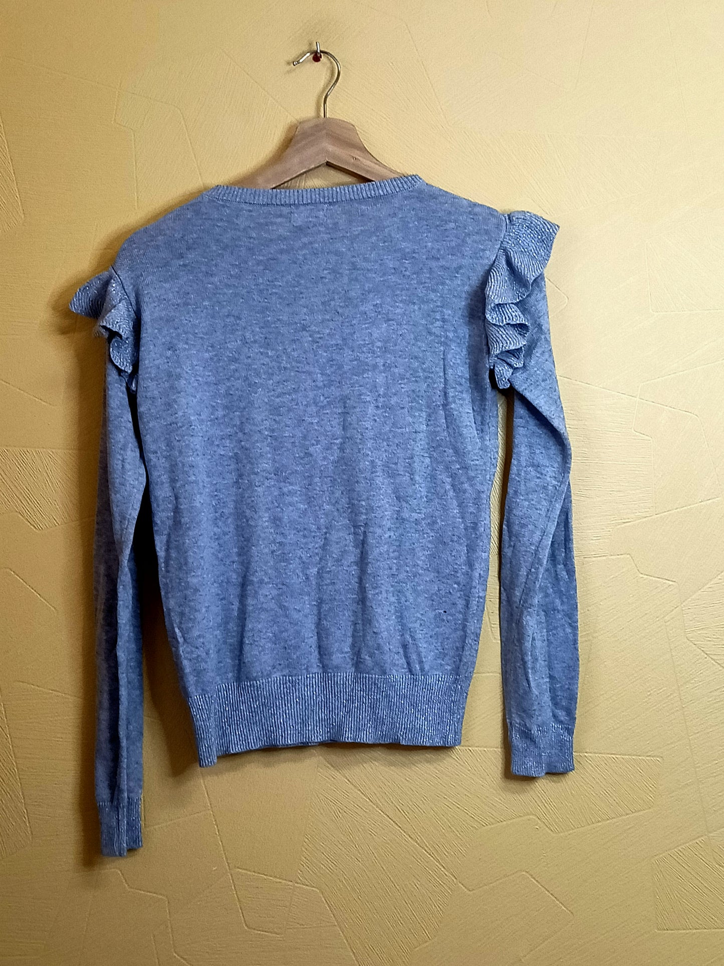 Pull Tissaia gris clair avec volants sur les épaules Taille 14 Ans