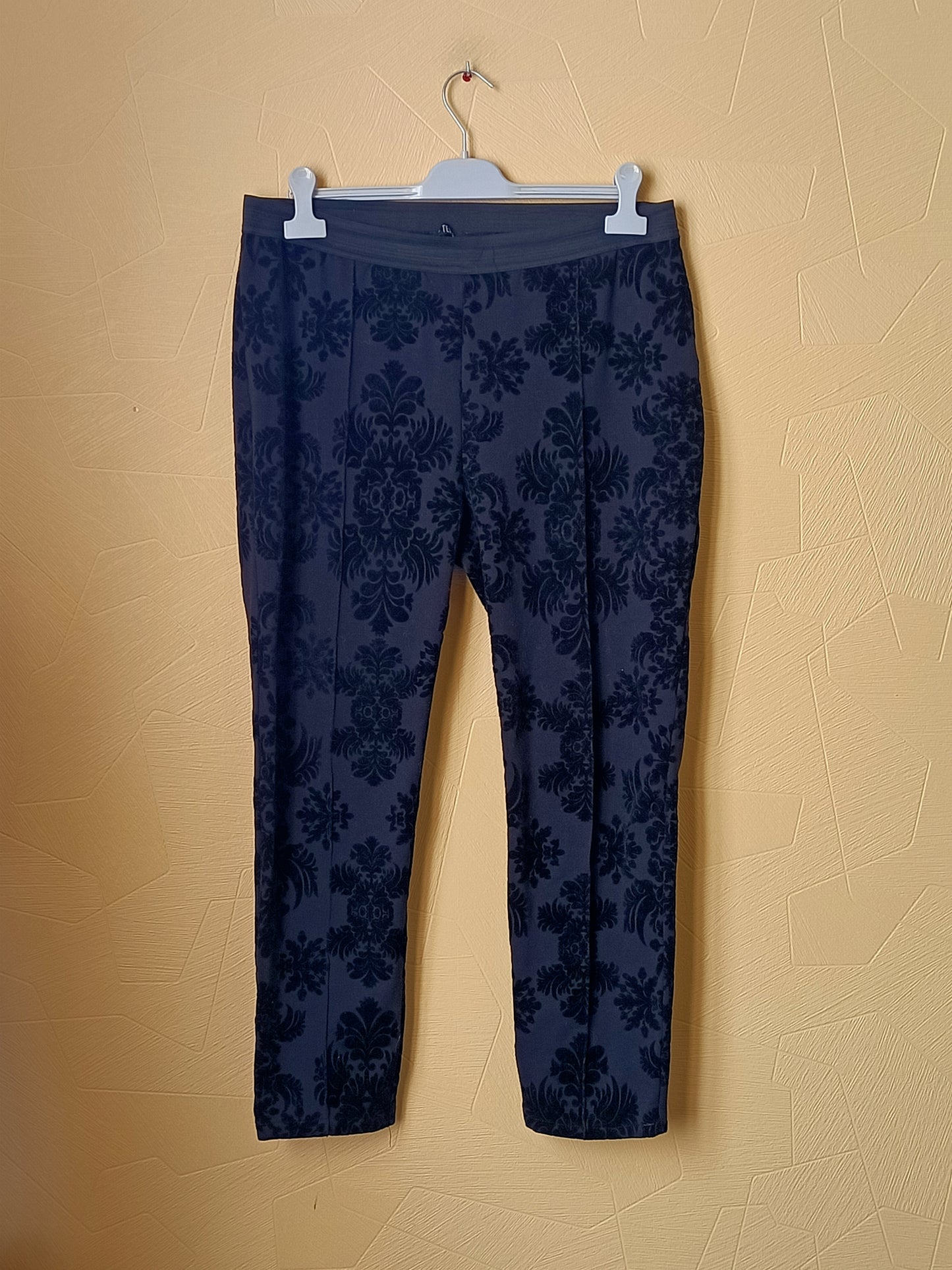 Pantalon Tex noir avec motifs en velours Taille XL