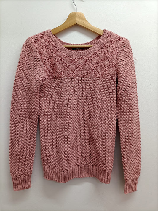 Pull en maille Kiabi rose avec dentelle Taille S