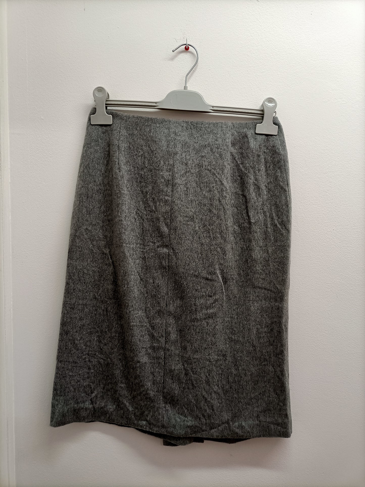 Jupe mi-longue Armand Ventilo grise Taille 38