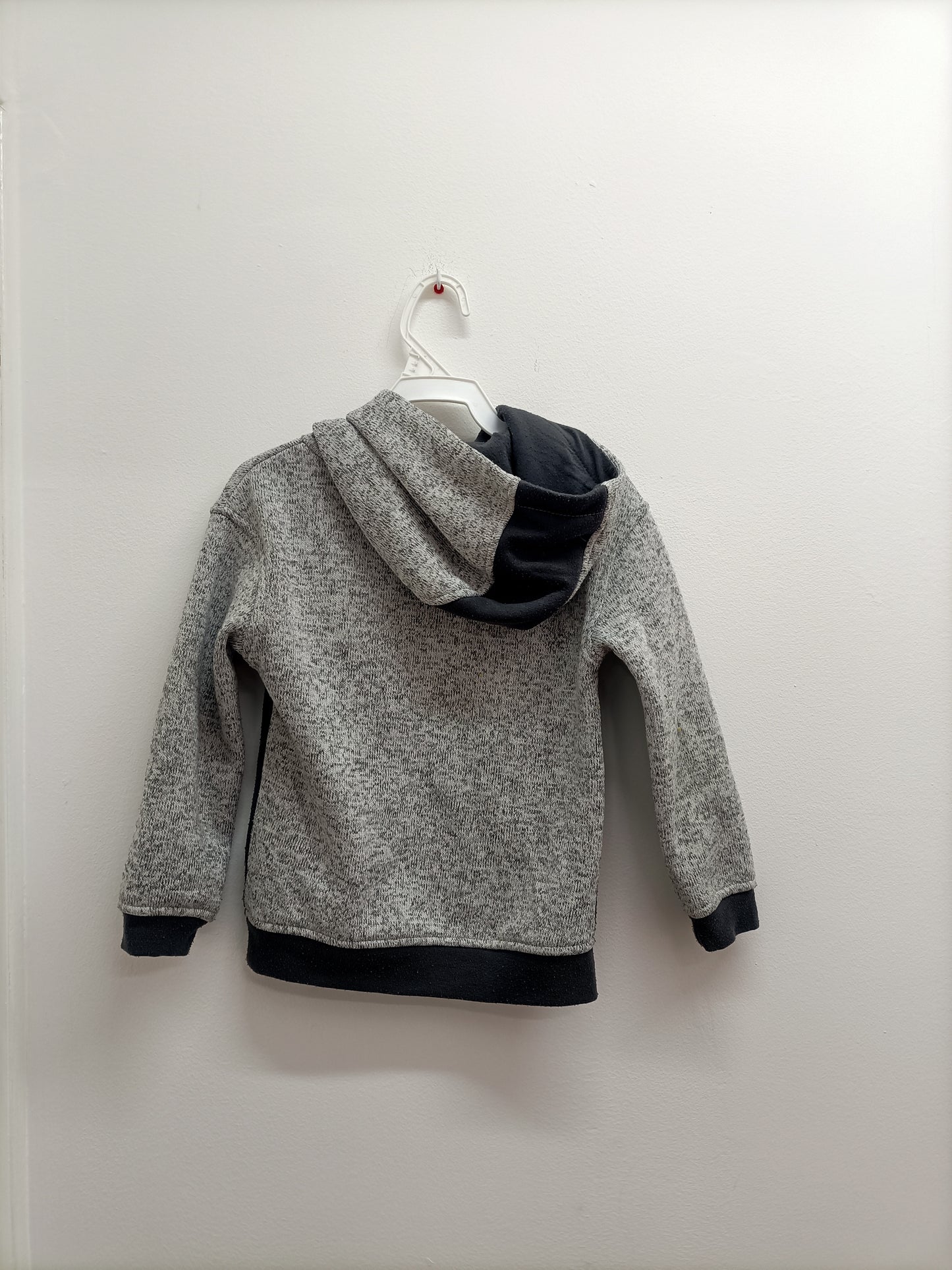 Sweat à capuche Kiabi gris chiné Taille 6 Ans