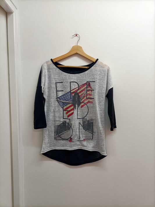 Pull fin manches 3/4 noir et blanc avec impression Taille M